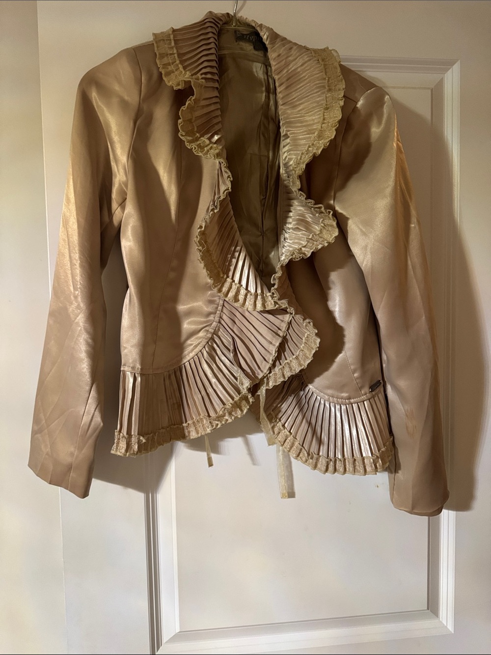 Women’s Ruffled Satin Jacket - Beige